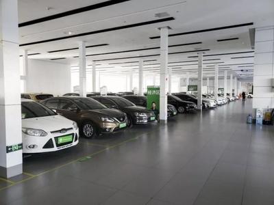 选二手车电商还是传统交易市场?官方认证二手车:你们聊我先走了
